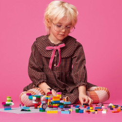 LEGO® 11024 CLASSIC Šedá podložka na stavění