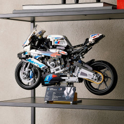 LEGO® 42130 TECHNIC BMW M 1000 RR