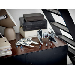 LEGO® 75348 STAR WARS® Mandalorianská stíhačka třídy Fang proti TIE Interceptoru