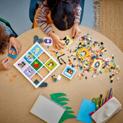 LEGO® 43221 DISNEY™ 100 let oblíbených animovaných postav Disney