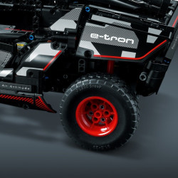 LEGO® 42160 TECHNIC Audi RS Q e-tron