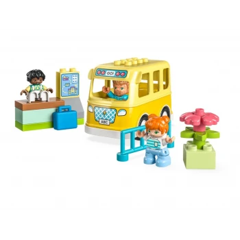 LEGO® 10988 DUPLO Cesta autobusem