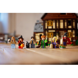 LEGO® 21341 IDEAS Disney Hokus pokus: Chatka sester Sandersonových