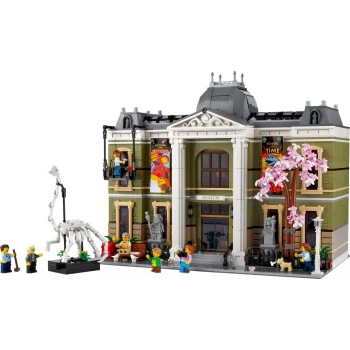 LEGO® 10326 ICONS Přírodovědné muzeum