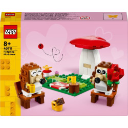 LEGO® 40711 ICONIC Ježčí rande s piknikem