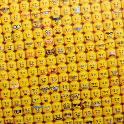 LEGO® PUZZLE Minifigure Faces - 1000 DÍLKŮ