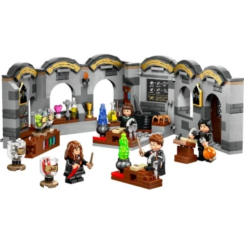 LEGO® 76431 HARRY POTTER™Bradavický hrad: Hodina lektvarů