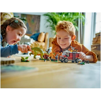 LEGO® 76965 JURASSIC WORLD Dinosauří mise: Objev stegosaura