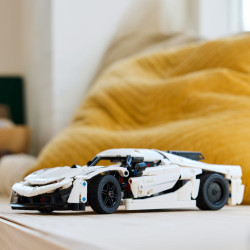 LEGO® 42184 TECHNIC Koenigsegg Jesko Absolut White Hypercar