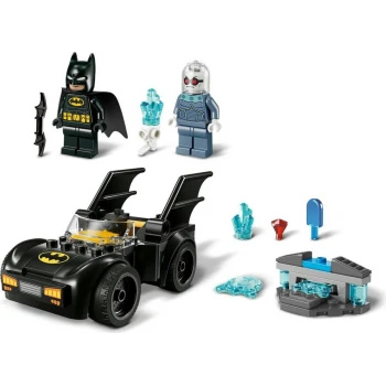 LEGO® 76301 DC Batman™ a Batmobil vs. Mr. Freeze™