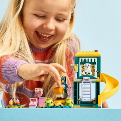 LEGO® 11201  Bluey, Chloe a zábava na hřišti