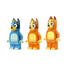 LEGO® 11202 Bluey a rodinný výlet autem na pláž