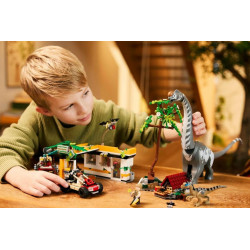 LEGO® 76973 JURASSIC WORLD Mise na sledování raptora a titanosaura