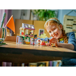 LEGO® 42653 FRIENDS Obchod s hudebninami a byt