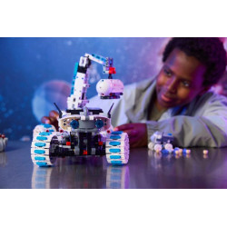 LEGO® 42211 TECHNIC Lunární rover Lunar Outpost