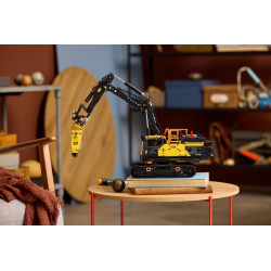 LEGO® 42215 TECHNIC Bagr Volvo EC500 Hybrid