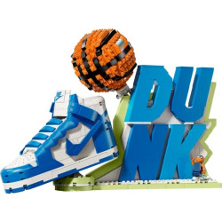 LEGO® 43008 Nike Dunk x LEGO® Set