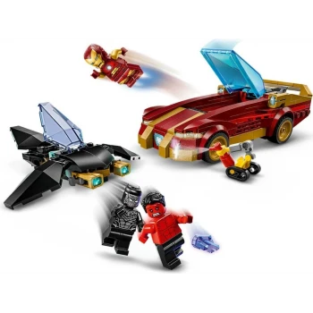 LEGO® 76310 MARVEL Iron Manovo auto a Black Panther vs. Red Hulk