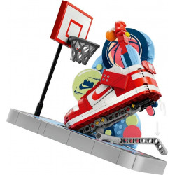 LEGO® 43021 Nike Dunk Trickshot