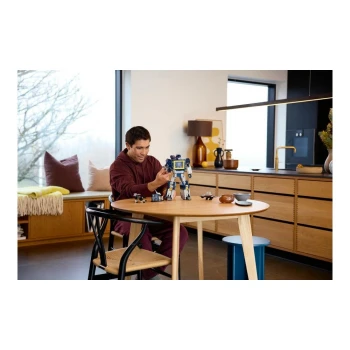 LEGO® 10358 ICONS  Transformers: Soundwave