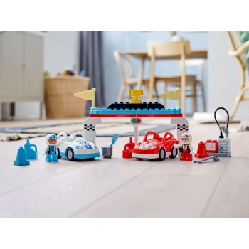 LEGO® 10947 DUPLO® Závodní auta